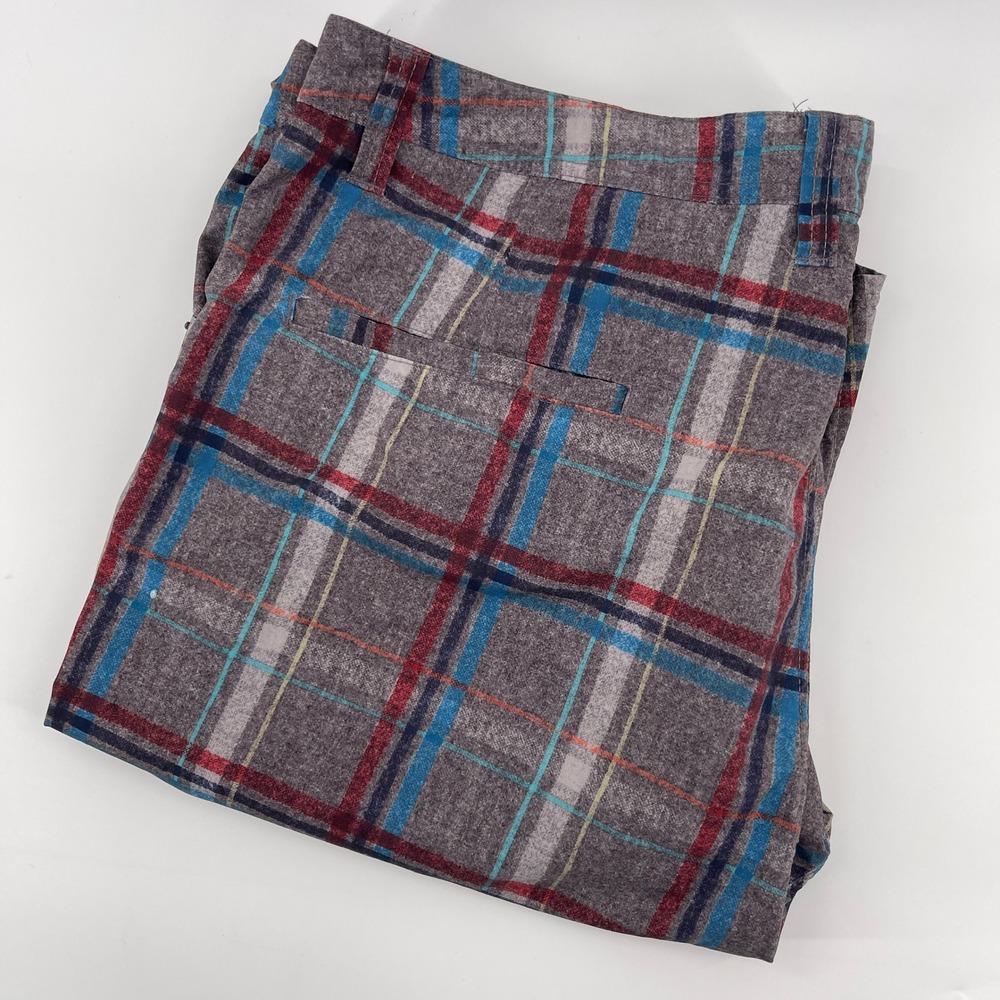 Travis Mathew Plaid Shorts Mens Gray Blue Red Casual Golf Size